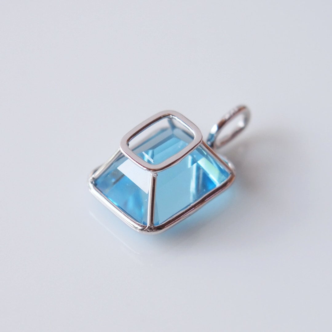 K14WG ハンドメイド（作家物？）ペンダント K14WG ハンドメイド（作家物？）ペンダント