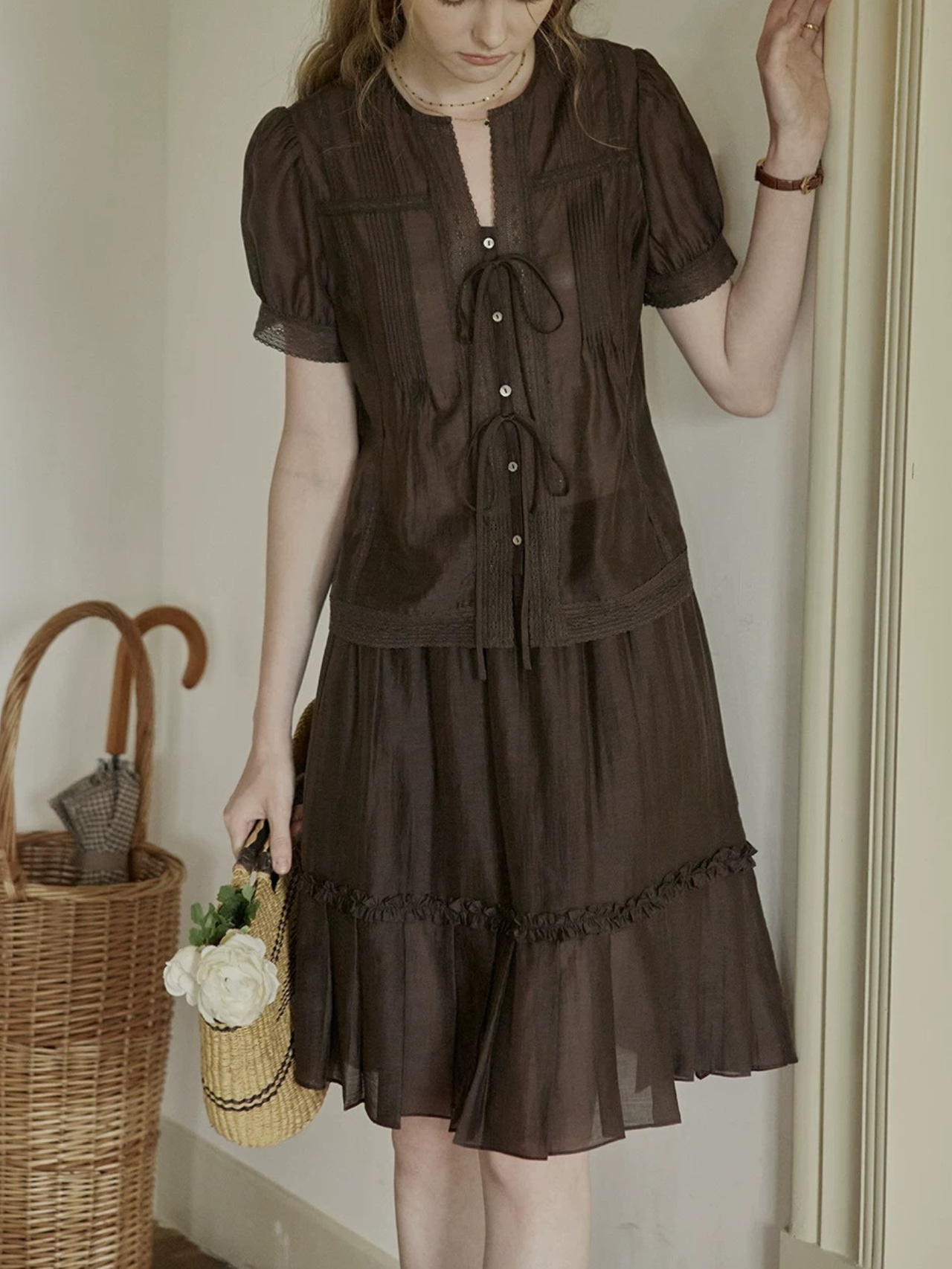 Brûlée Pintuck Lace Set-up F0735