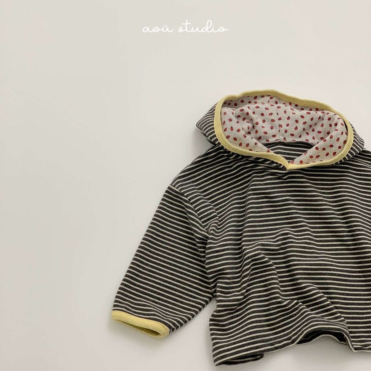 〖取寄〗韓国子供服 / 26winter / aoustudio /ストロベリー フードMTM / キッズ服 *XS~L*