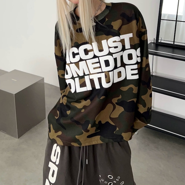 カモフラビッグレタリングロングスリーブTシャツ 1col R02818