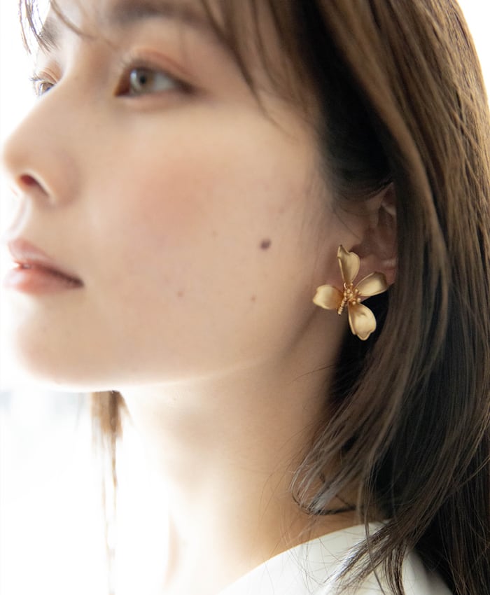 Fli?n イヤリング ゴールド フラワー ウェディング アクセサリー 商品