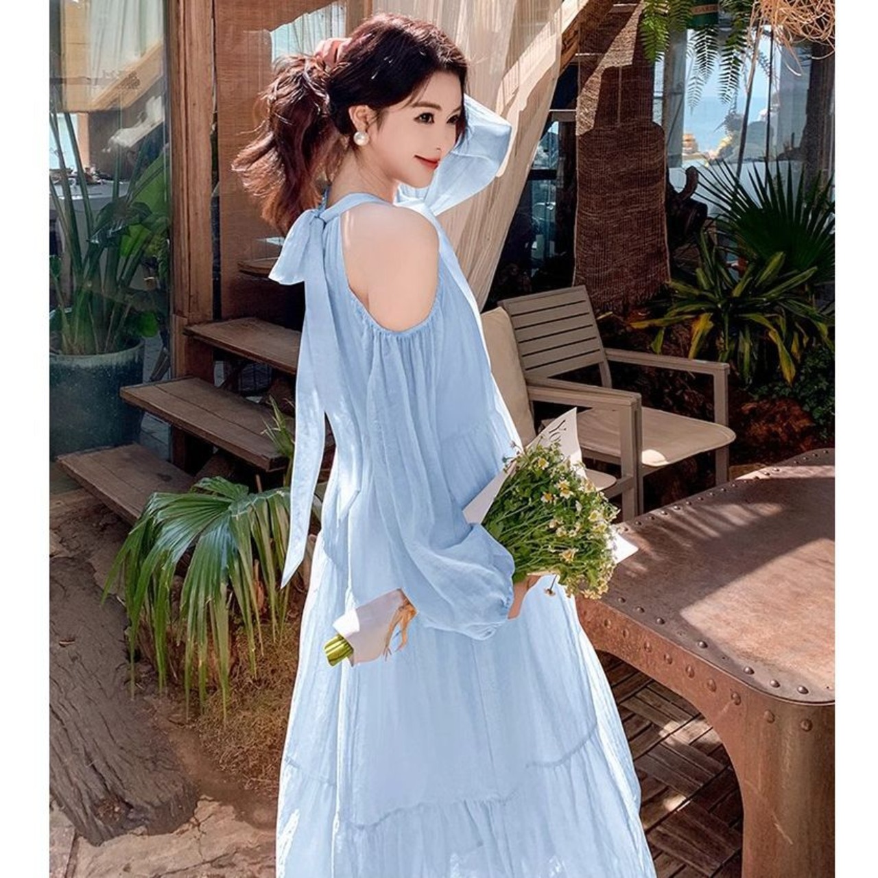 オフショルワンピース