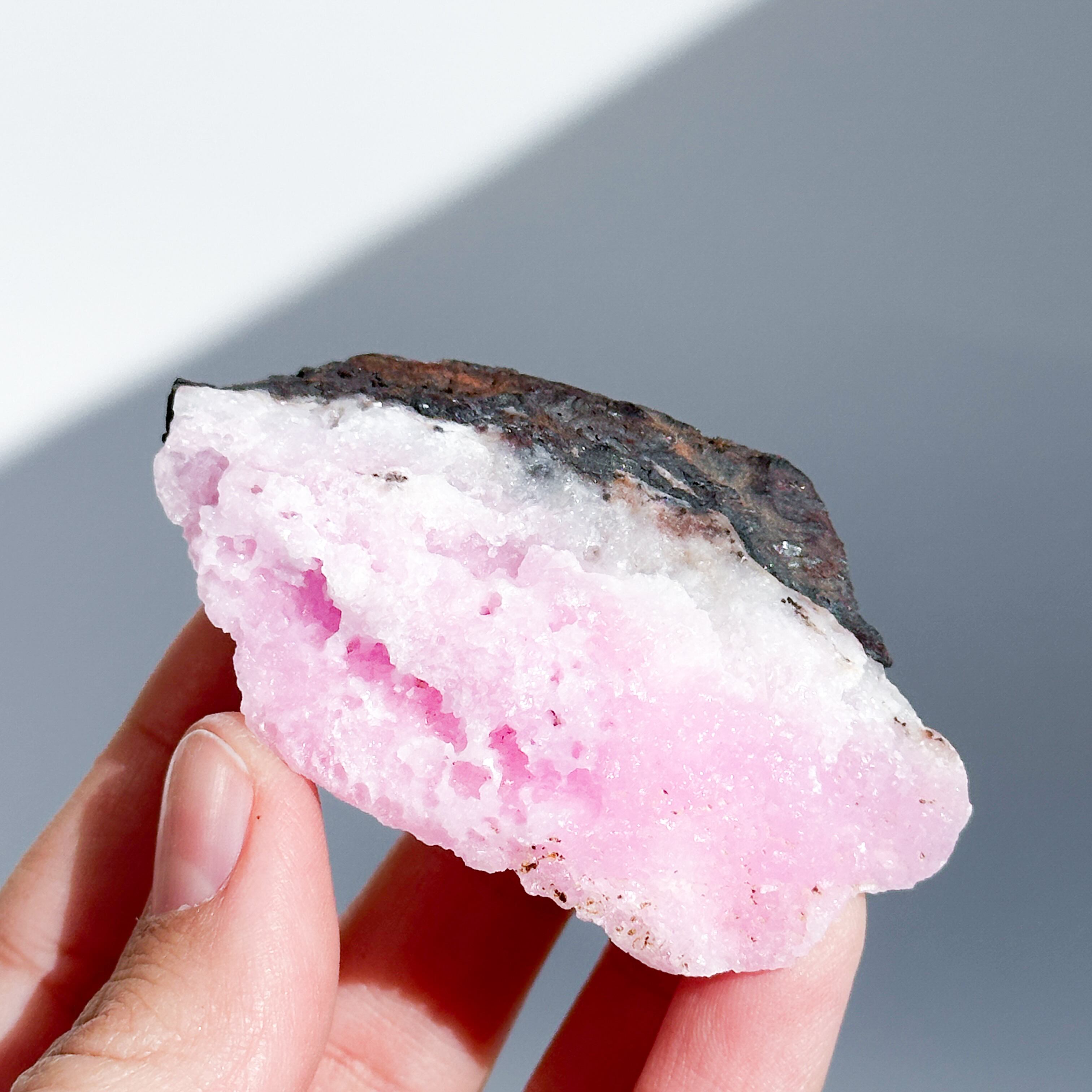 ピンクアラゴナイト 原石 25◇ Pink Aragonite ◇天然石・鉱物