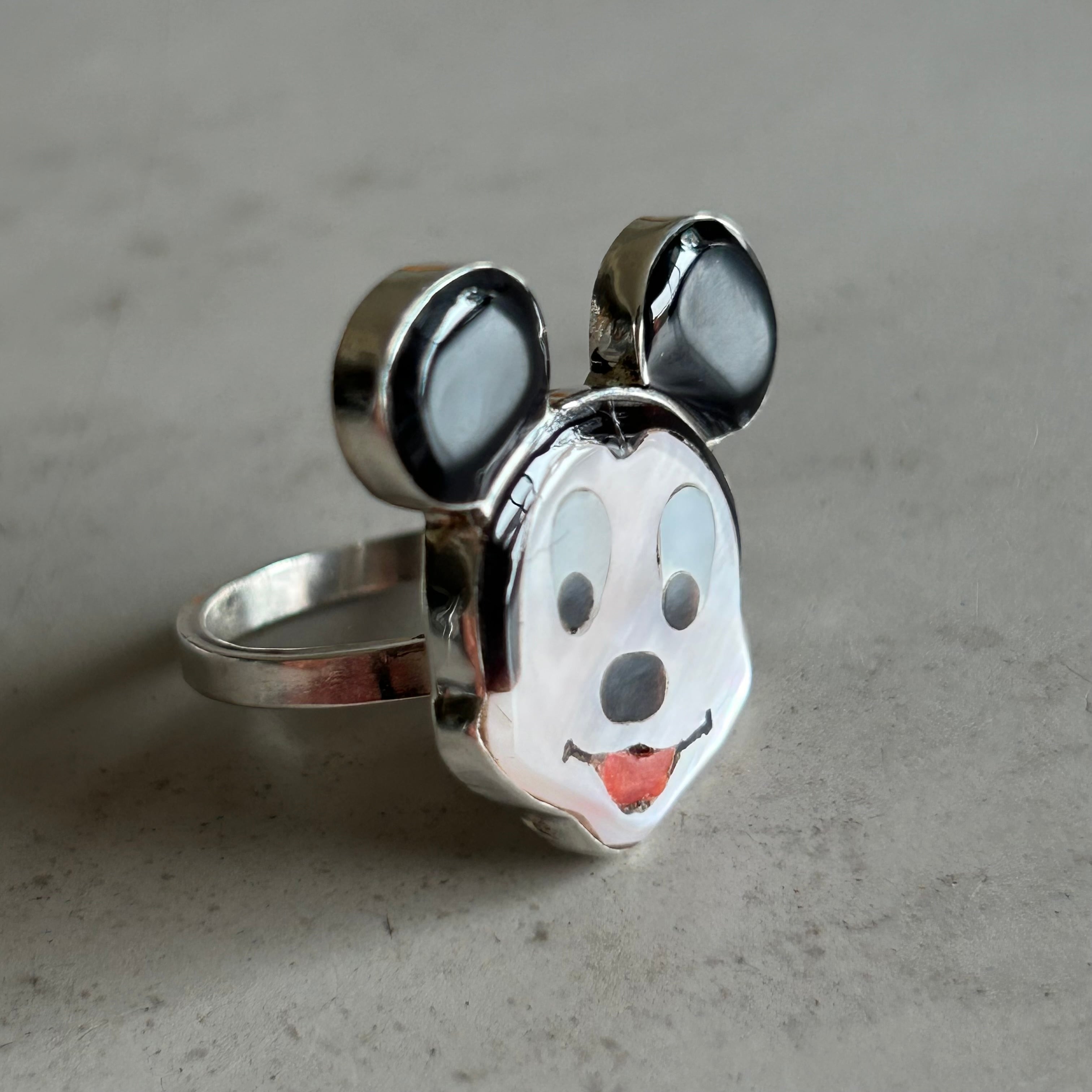 Don Dewa】ズニ族 インレイ グーフィーリング フリーサイズ