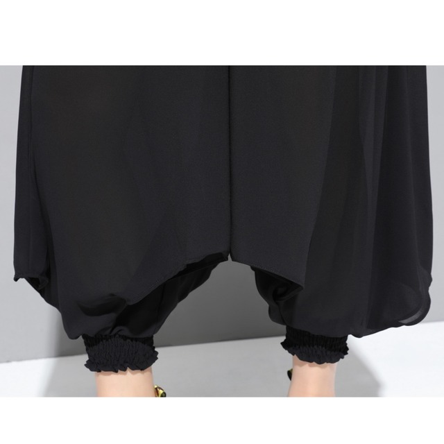 Balloon style chiffon pants C0024