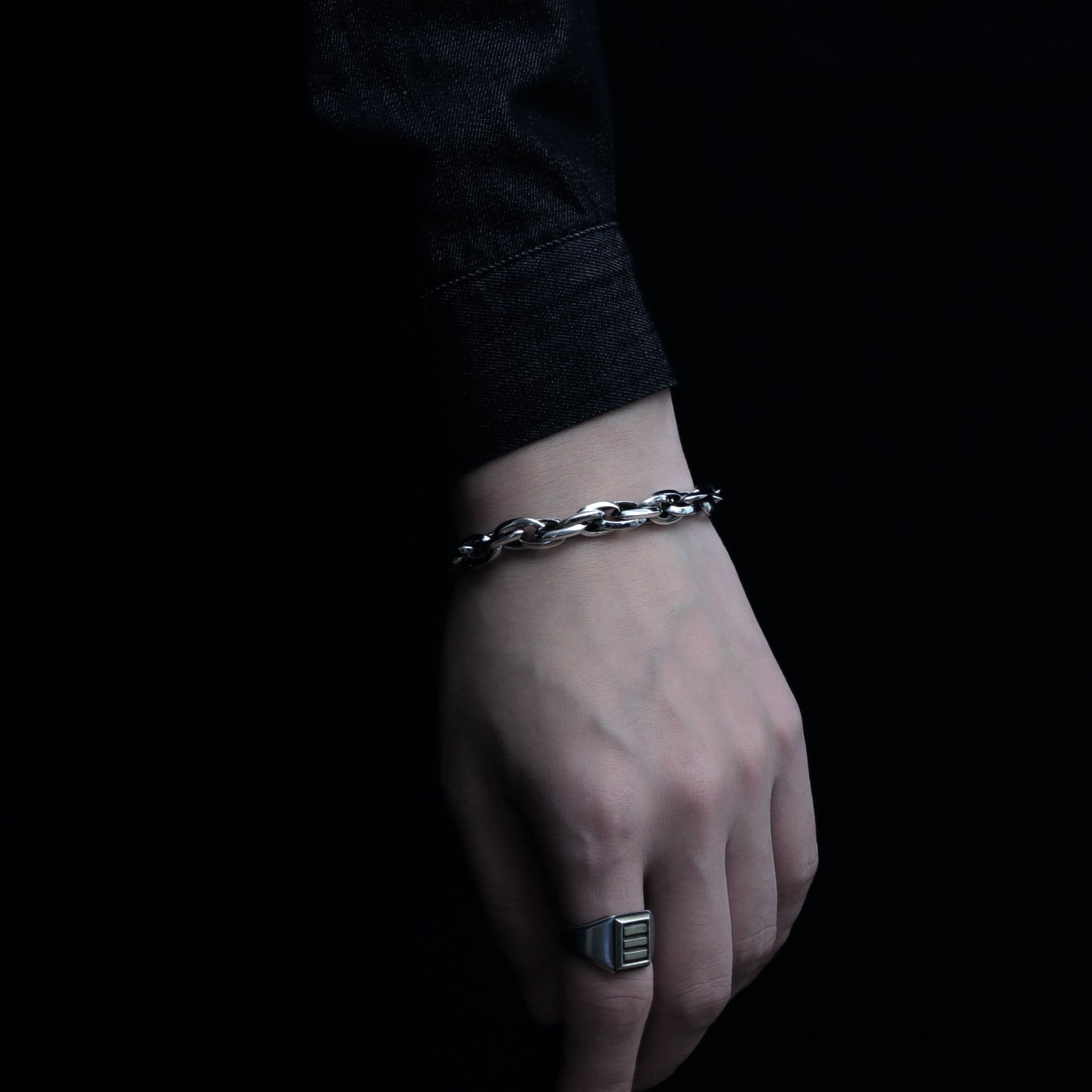 exaggeration rope chain motif triangle parts bracelet [DB6