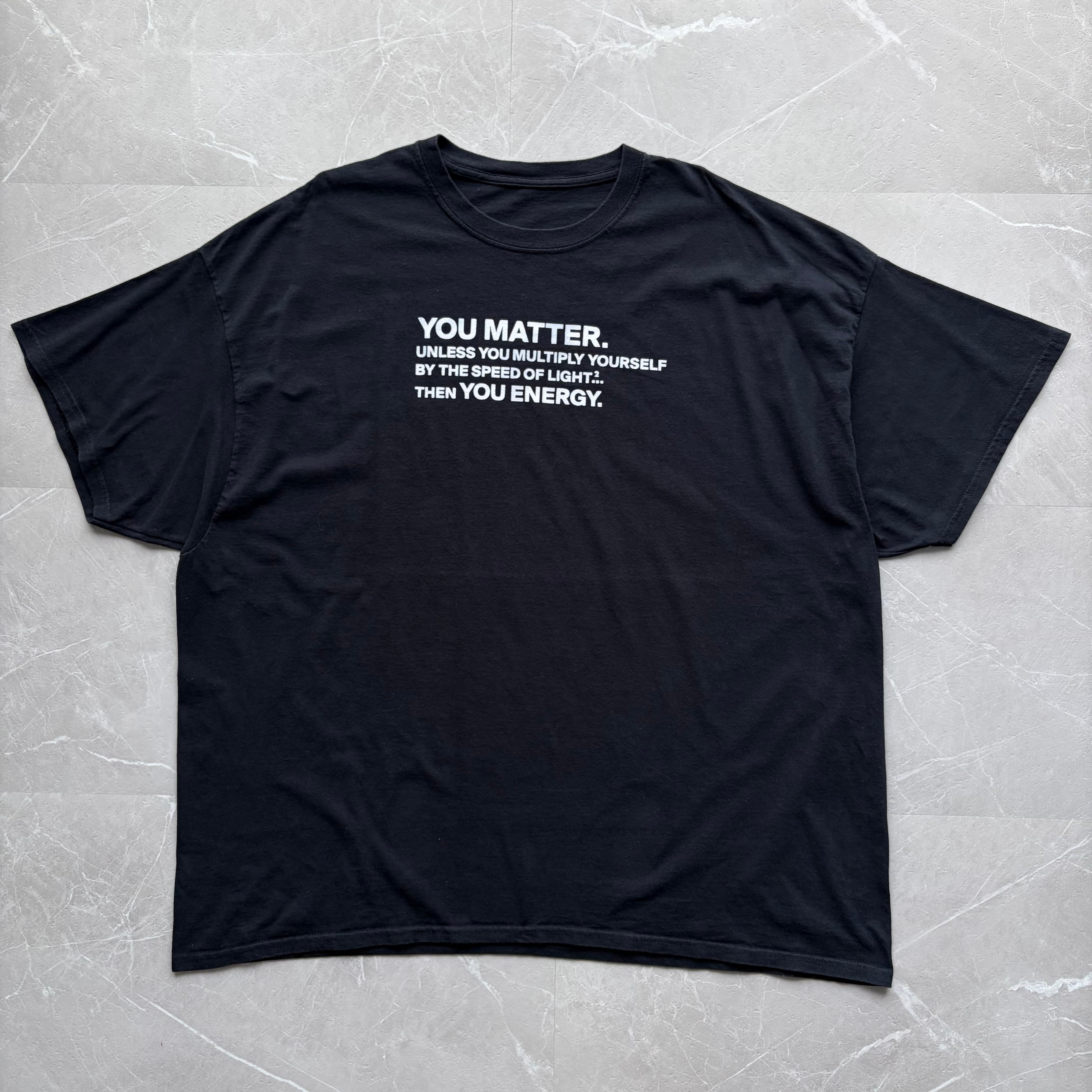 fashion victim FUCK Tシャツ | PAY ID