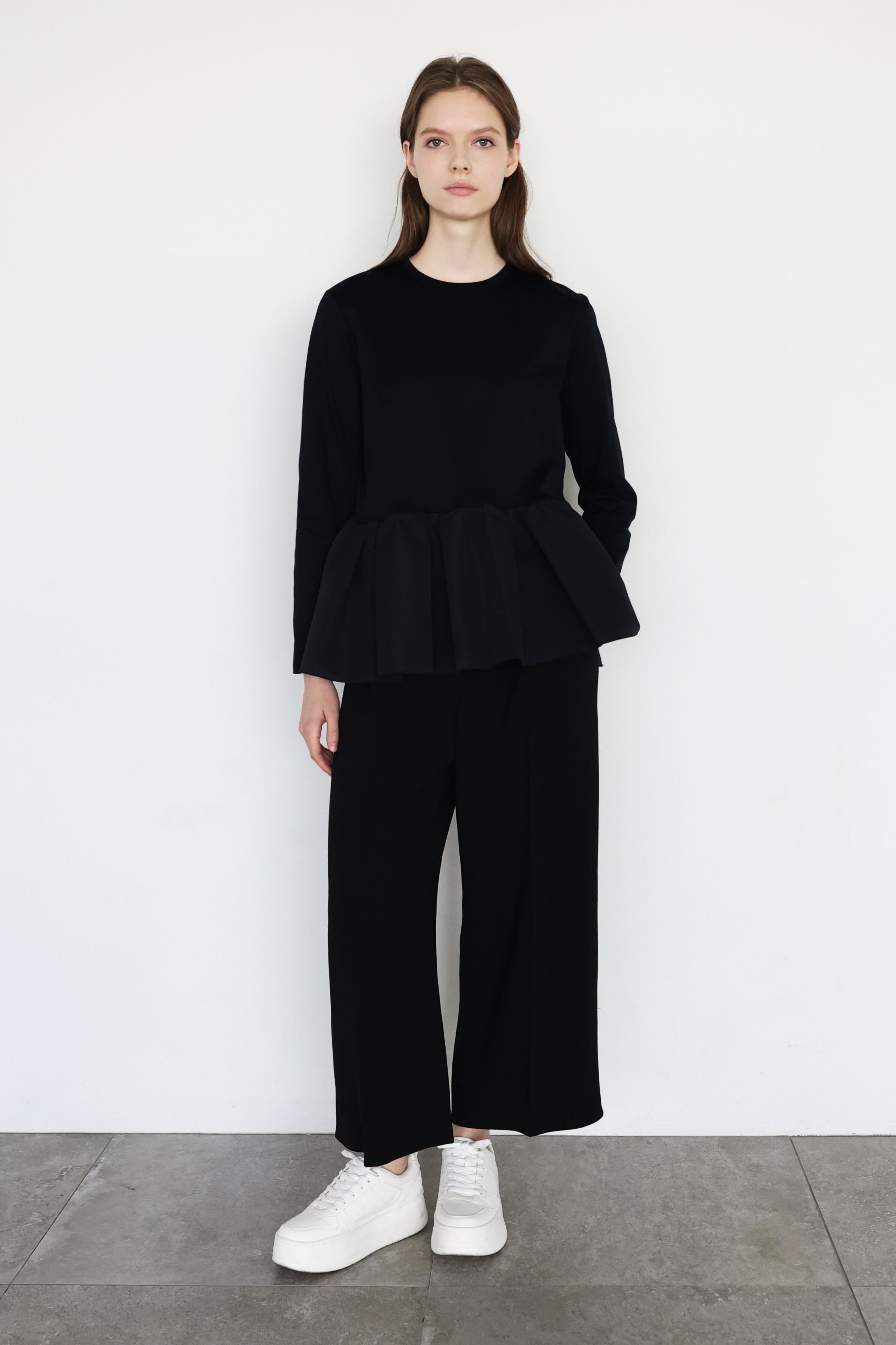 【現行品】AMICA kids BALLERINA LONG TEE BLACK 現行品】AMICA kids BALLERINA LONG TEE BLACK BALLERINA LONG TEE