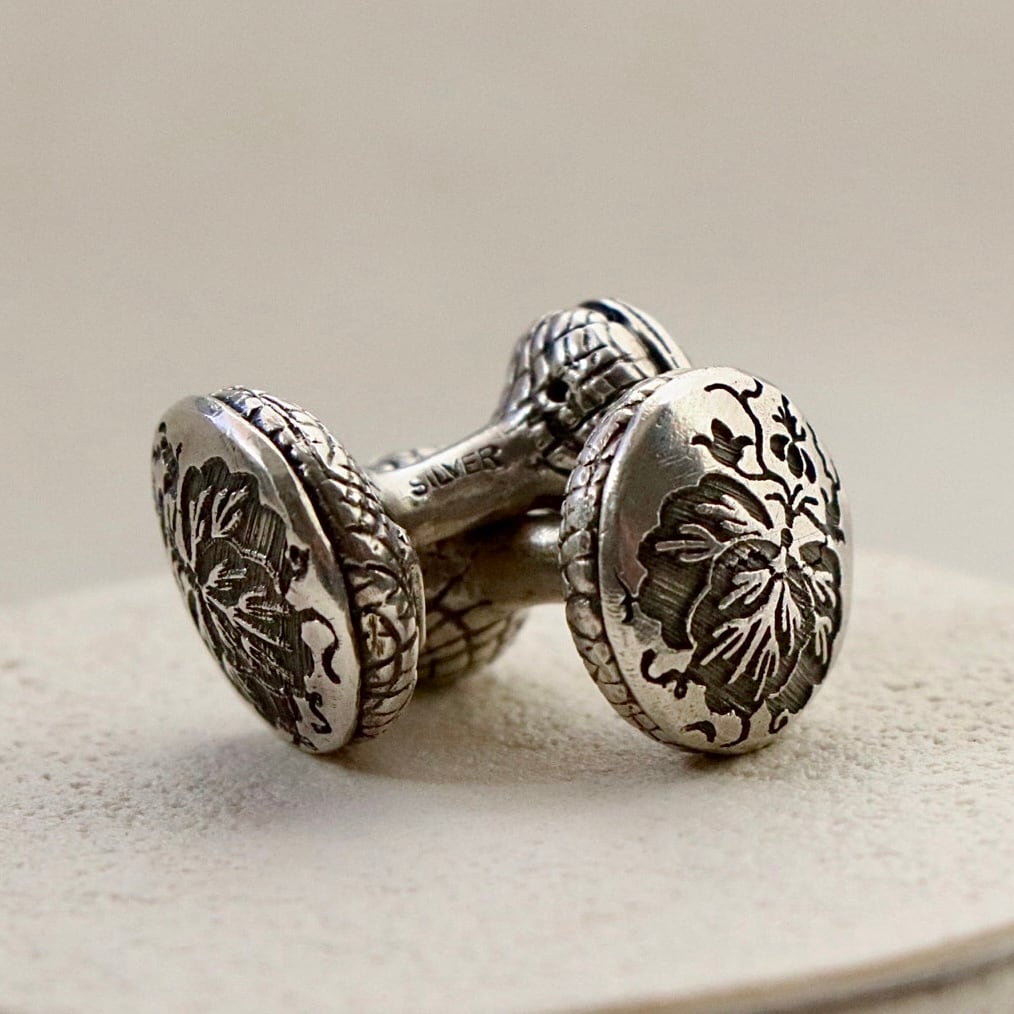五三の桐の家紋風・カフリンクス | Onc311 Jewelry Design（オンセ