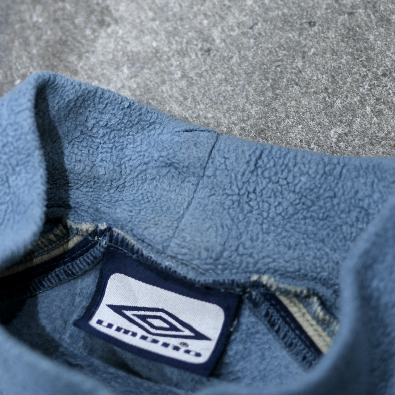 UMBRO design fleece pullover