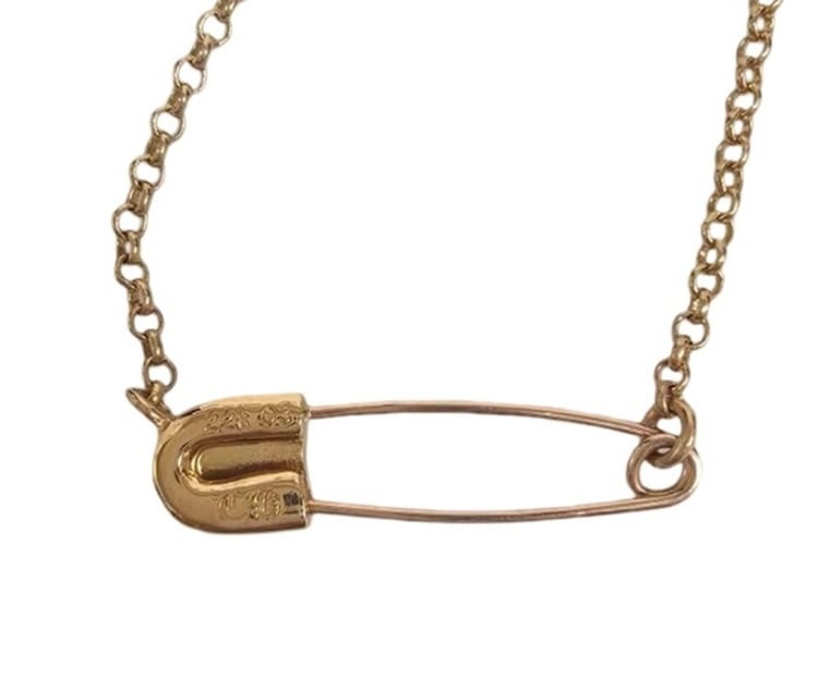 CHROME HEARTS クロムハーツ Small CHPlus Safety Pin Necklace CHROME HEARTS クロムハーツ Small CHPlus Safety Pin Necklace