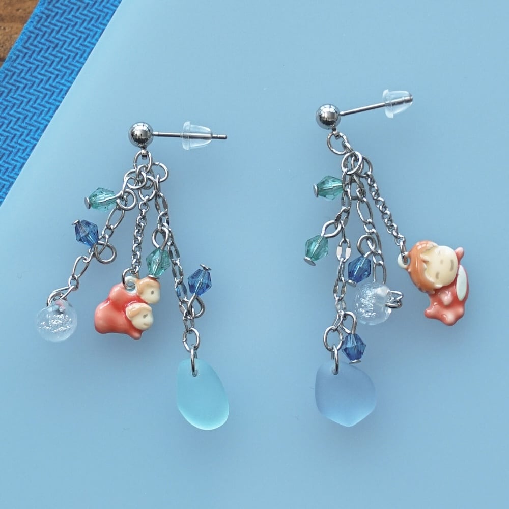 崖の上のポニョ ピアス ゆらゆら(7466)
