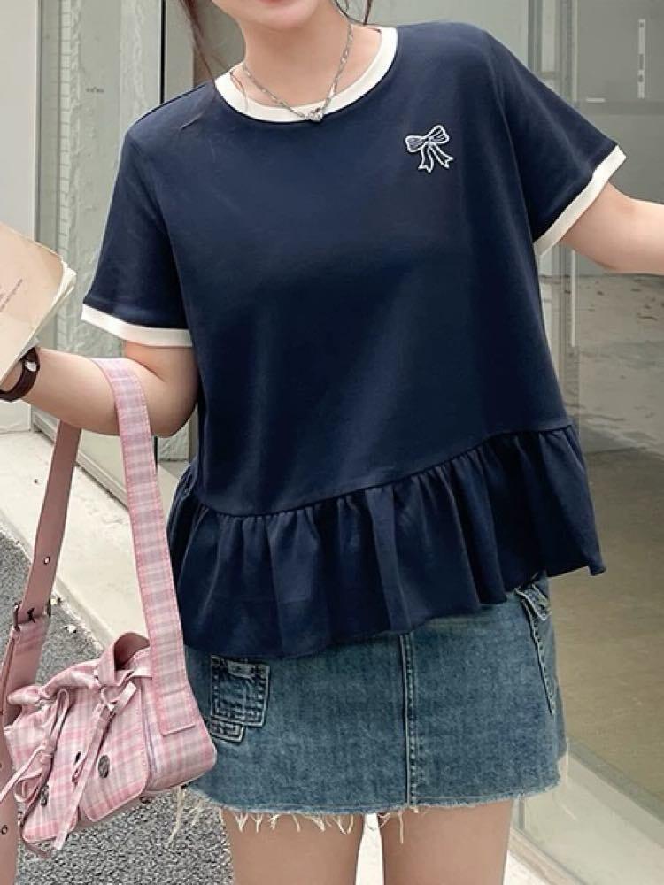 スポカジ×ガーリーのいいとこどり♡ リボン刺繍ペプラムTシャツ 半袖 刺繍 リボン かわいい カジュアル スポーティ フリル 体型カバー 大きいサイズ 韓国 CH10694