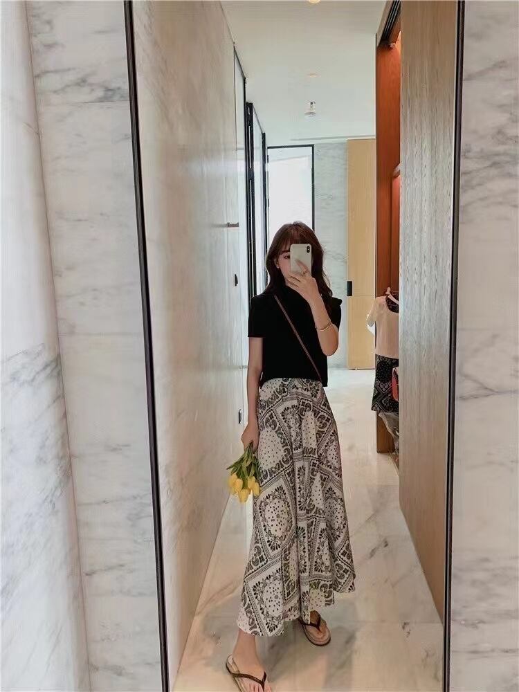 スカーフ柄ロングスカート　AJ111394-5009