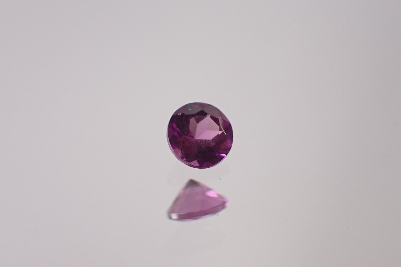 ロードライトガーネット　0.32ct　[C7‐724]