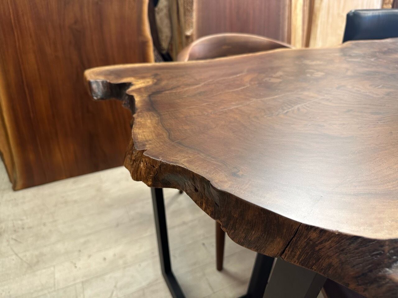 クラロウォールナット・クラスターバール_2050×750-930×40_浅草本店_