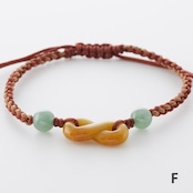 個性的な翡翠がキュート！ カービング紐ブレスレット イエロー A貨翡翠 jd_br1081