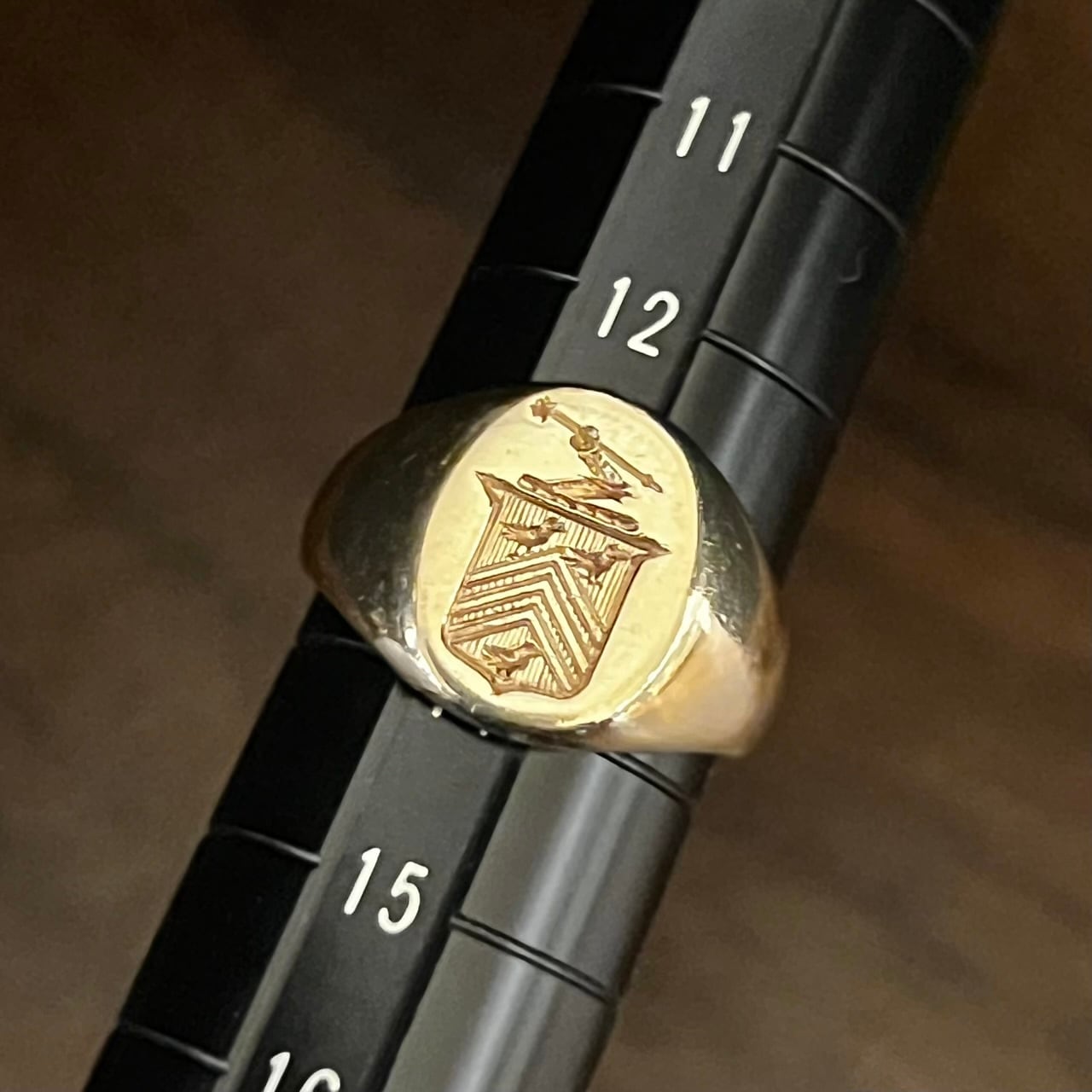 VINTAGE TIFFANY & CO. Coat of Arms Signet Ring 14K Gold