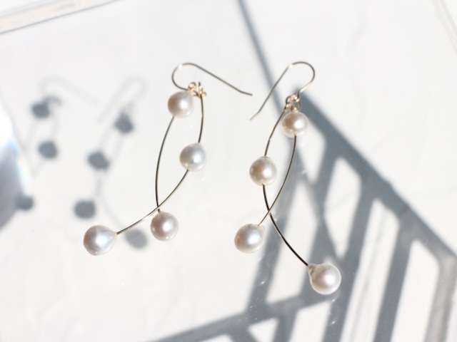 14kgf-whip pearl pierced earrings /can be chang to A.N original clip-on