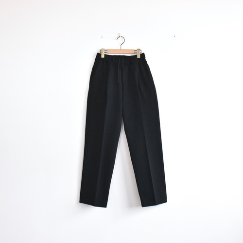 FLISTFIA | Denim Tuck Trousers　ブラックデニム イージートラウザー