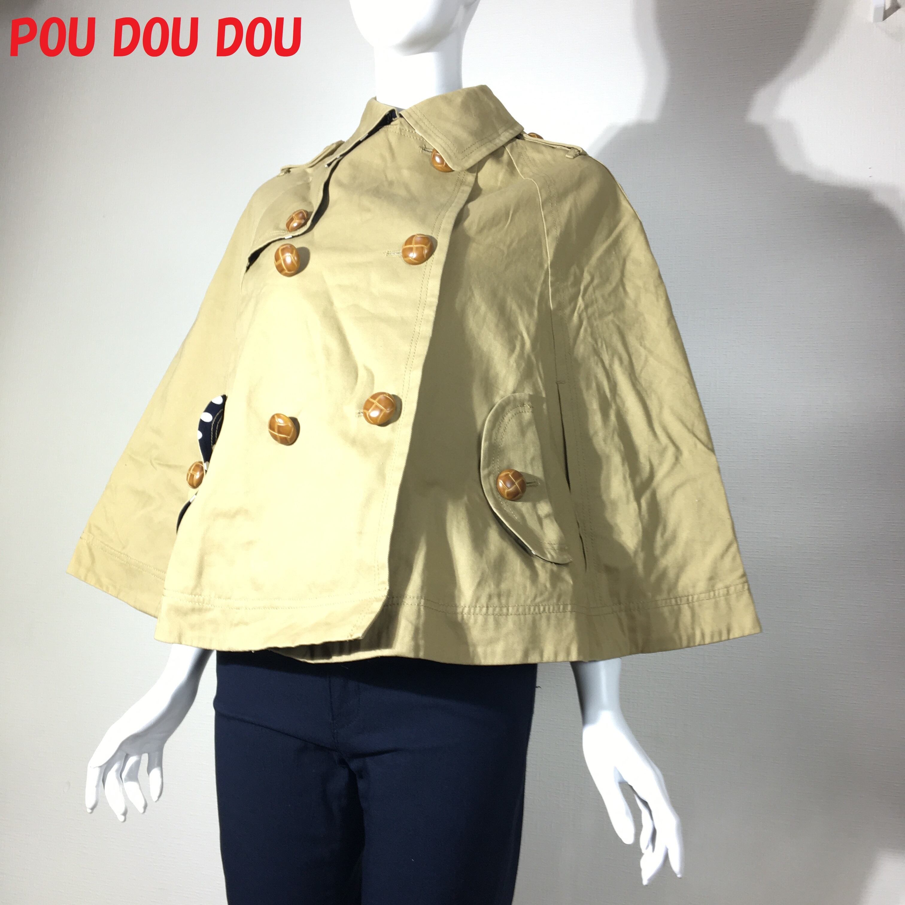 G17 POU DOU DOU ポンチョ