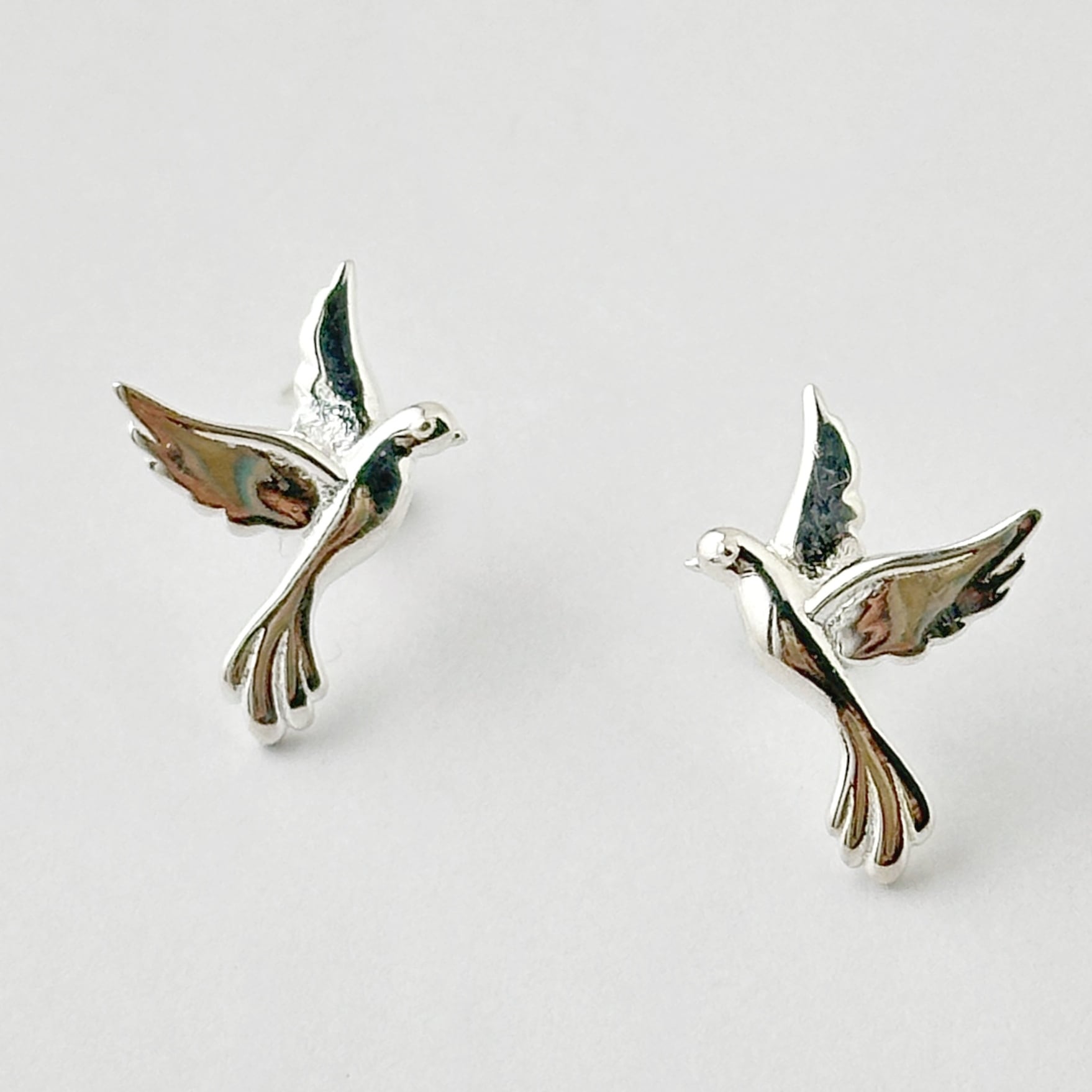 471鳥の丸焼きピアス 幸せの青い鳥 スタッド ピアス | 【公式通販】鎌倉のシルバー
