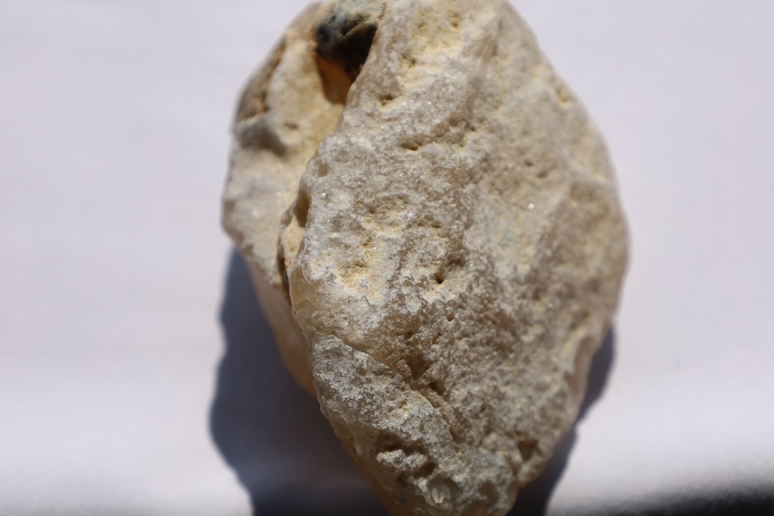 北海道花石産瑪瑙2めのうメノウアゲート商品コード：AGA2408070007