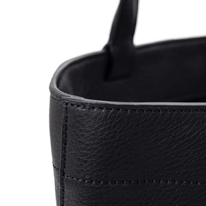 SAC CABAS RÉVERSIBLE（REVERSIBLE TOTE）/【BLACK】