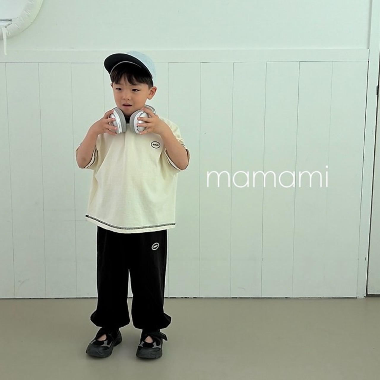 [mamami] Signature Stitch Tee (JS/JM/JL) / [마마미] 시그니처스티치티 (JS/JM/JL)