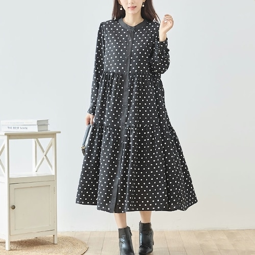 TRUBE  ティアード ワンピース ドット柄 スタンドカラー 水玉 フロントボタン N83-399 ブラック M L fmsd  ロング丈 ナチュラル ゆったり 体型カバー ミセス  きれいめ  レディース 上品 大人可愛い