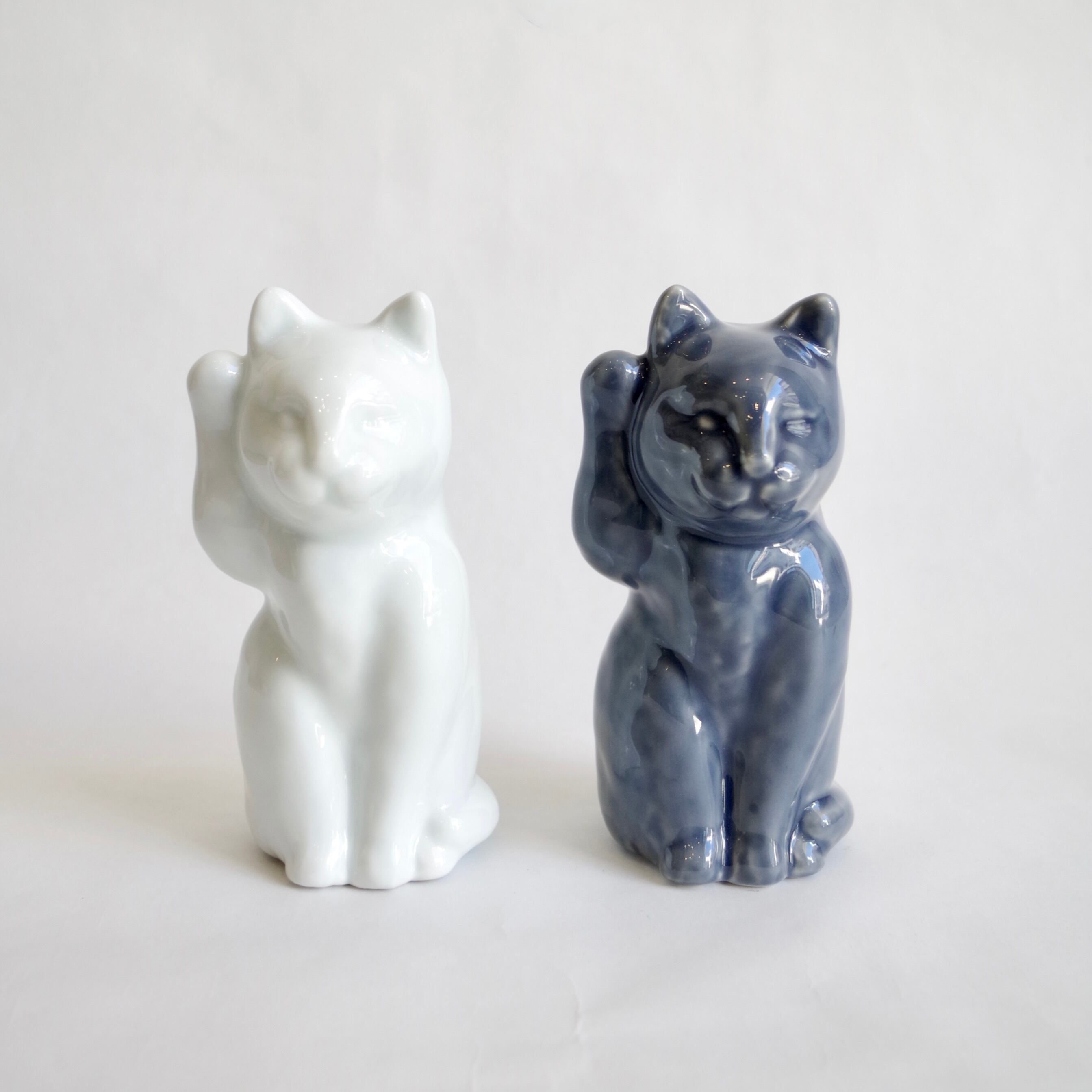 井上祐希 for LOEFF MANEKI NEKO 白磁 | 1F Store
