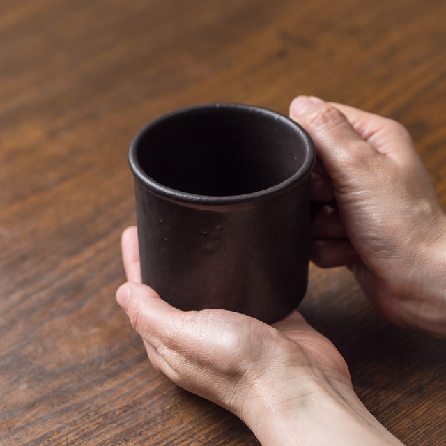 SHIROUMA コーヒーカップ 黒（マグカップ）／長谷川 哲也