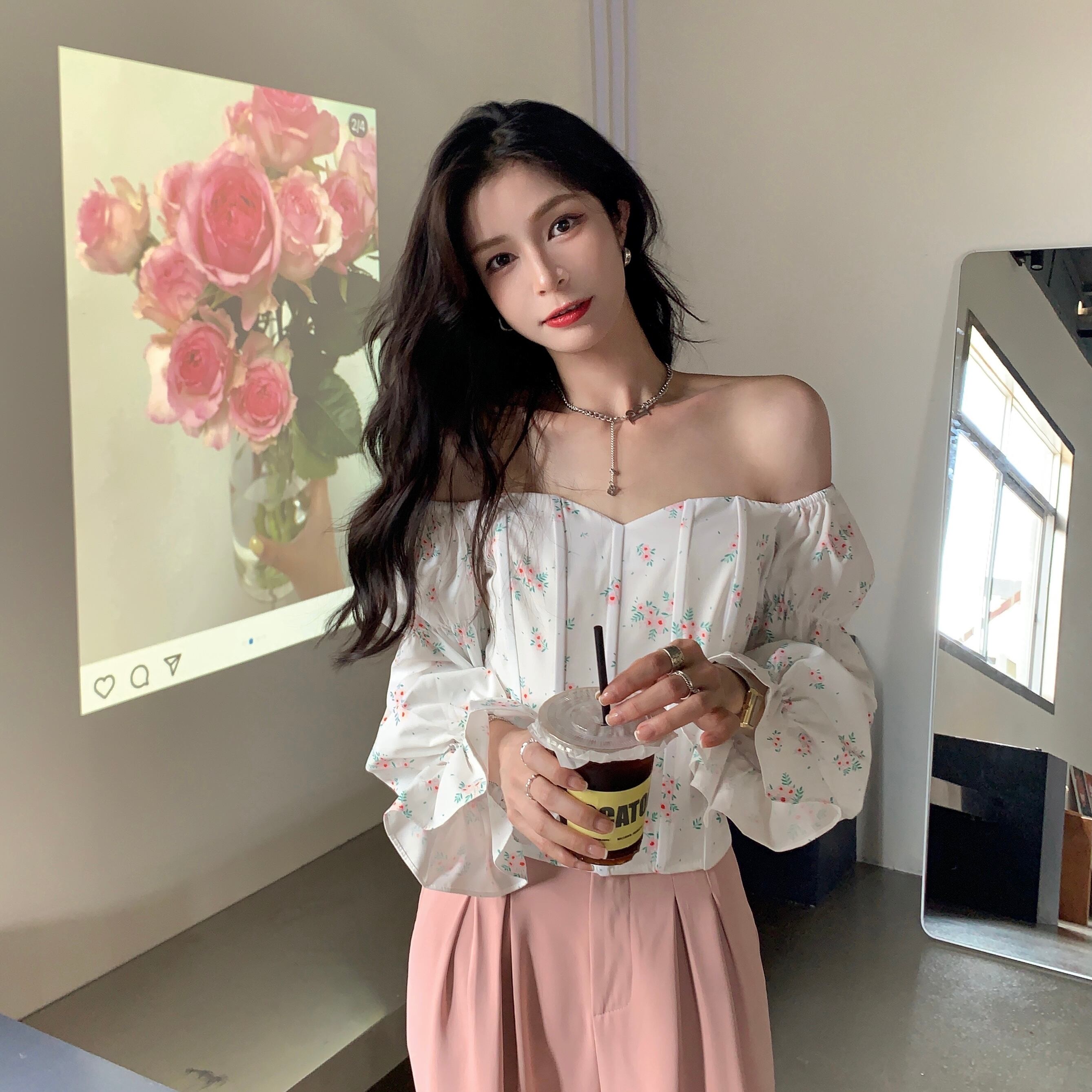 スタンダードストラップレススリーブフローラルシャツ サマー薄手 レトロ 夏物 花柄 ドラファッションホール96402179586