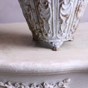 ブリキ植木鉢　アンティークポットA  Mo　アンティーク調　シャビーシック　オシャレ　JG63