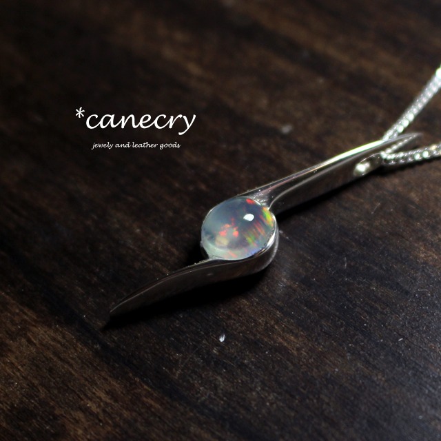 桃簾石(チューライト／糸魚川産)