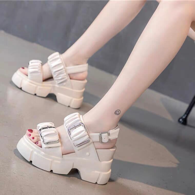 シャーリングバックルスポーツサンダル10cm全2色 | 厚底シューズ
