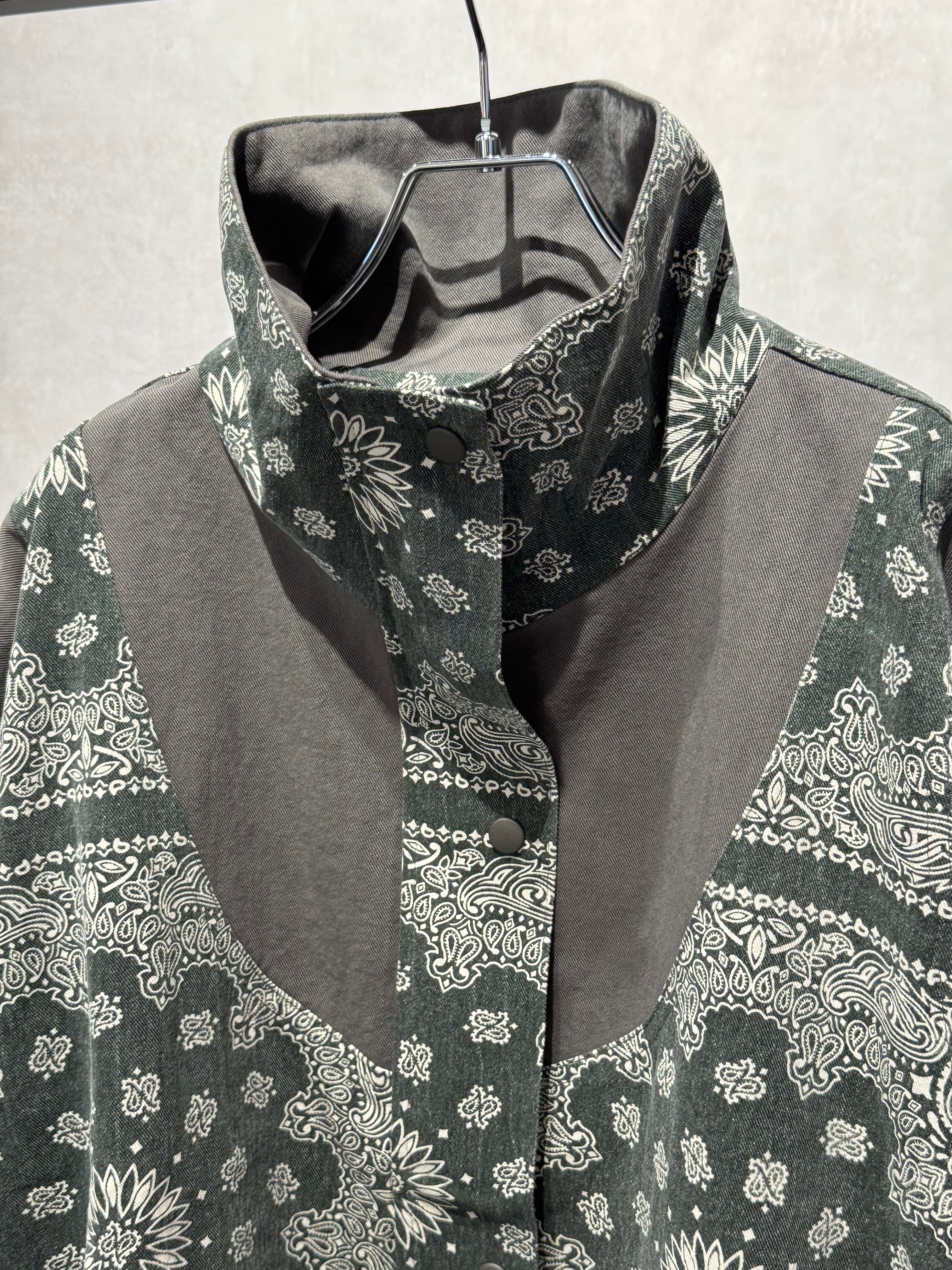 paislye stand collar over jacket