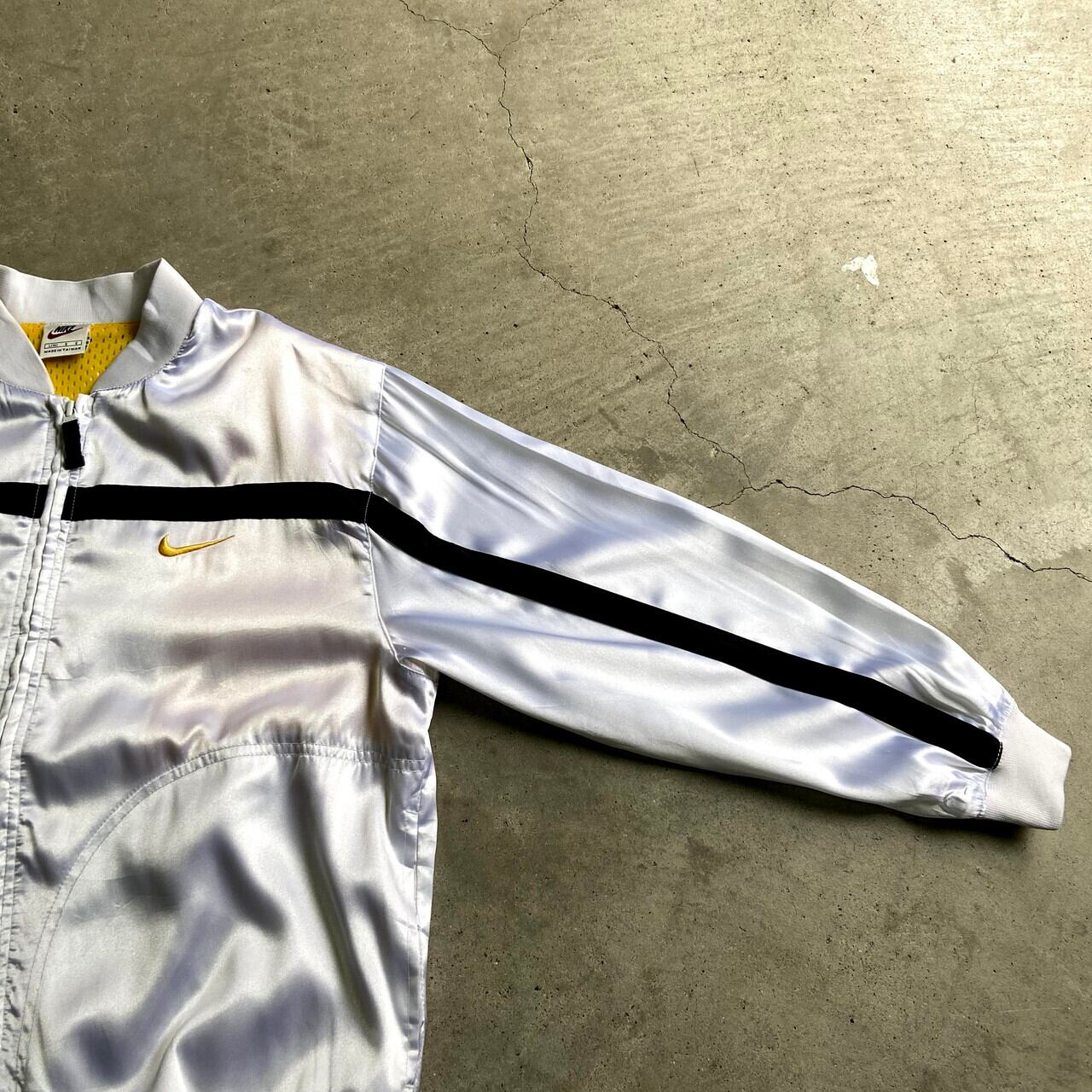 90年代 NIKE ナイキ スモールスウォッシュ ロゴ刺繍 サテンブルゾン