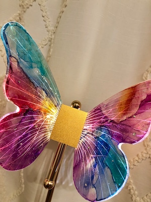 バタフライLEDデスクライト