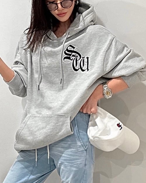 SWサテンワッペンembroidery裏毛ヘビーウェイトプルPK／グレー | AMELLYON
