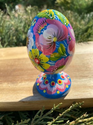 ペトリキウカ塗り　木製プィサンカ・スタンド一体型（イースター・エッグ）9cm（ホメンコ作）