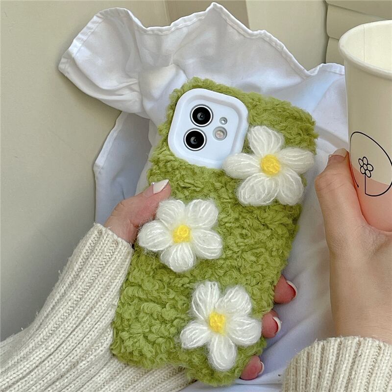 iPhone13 Proケース 花柄 シンプル ふわふわ アイフォン13/12 Pro/12