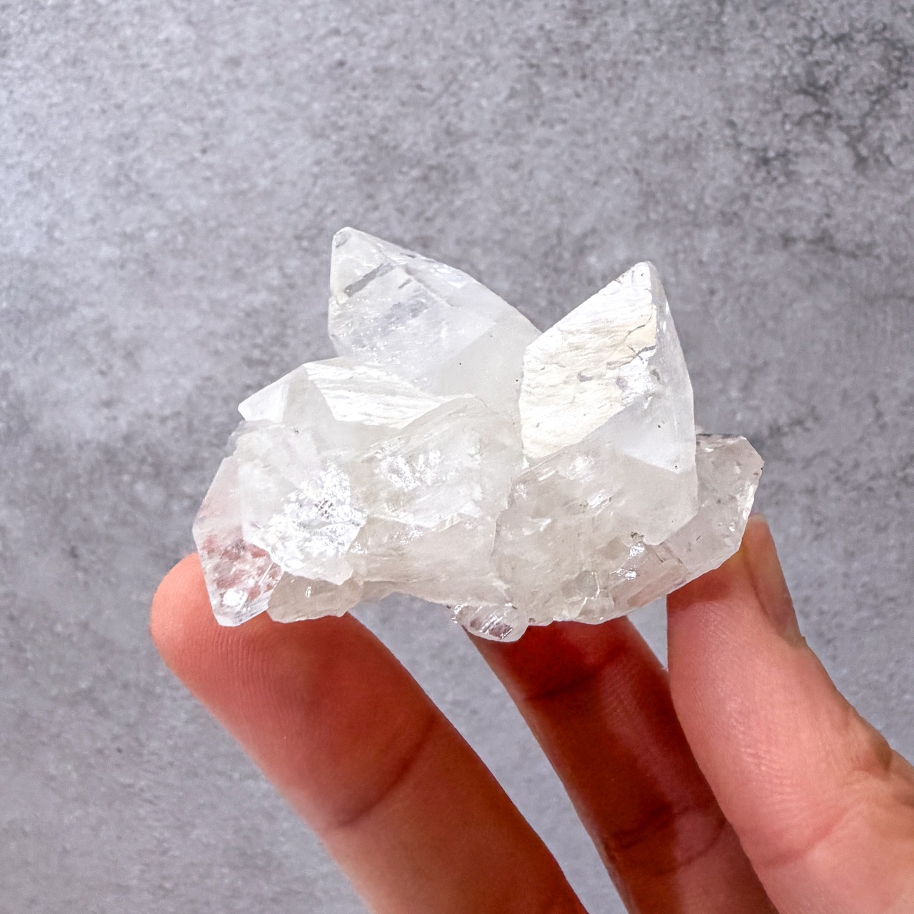 アポフィライト 原石 ＊ Apophyllite ＊ 天然石