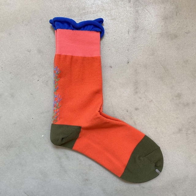 [ STAY GOLD ] Dancing Coral SOCKS / ORANGE