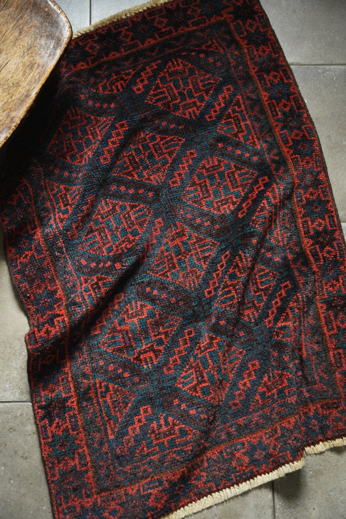 2467-Vintage Baluch rug