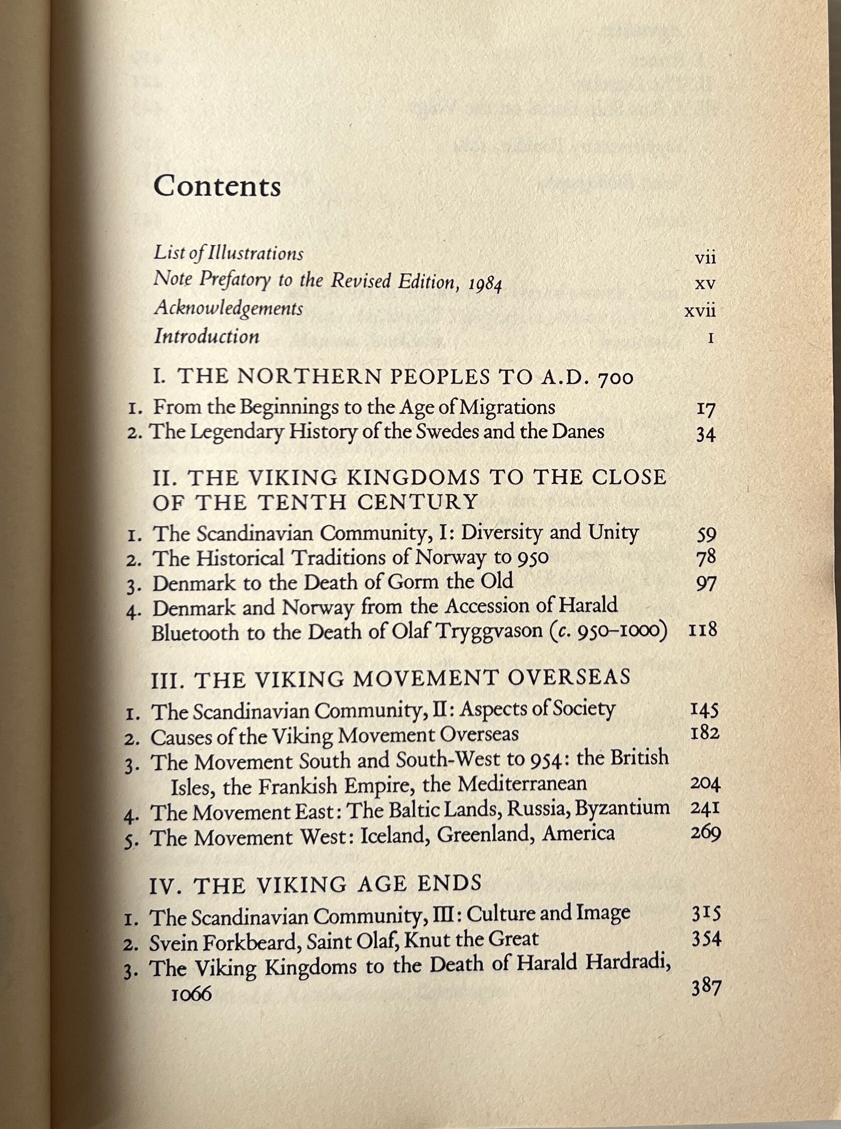 A History of the Vikings / Gwyn Jones / Oxford University Press