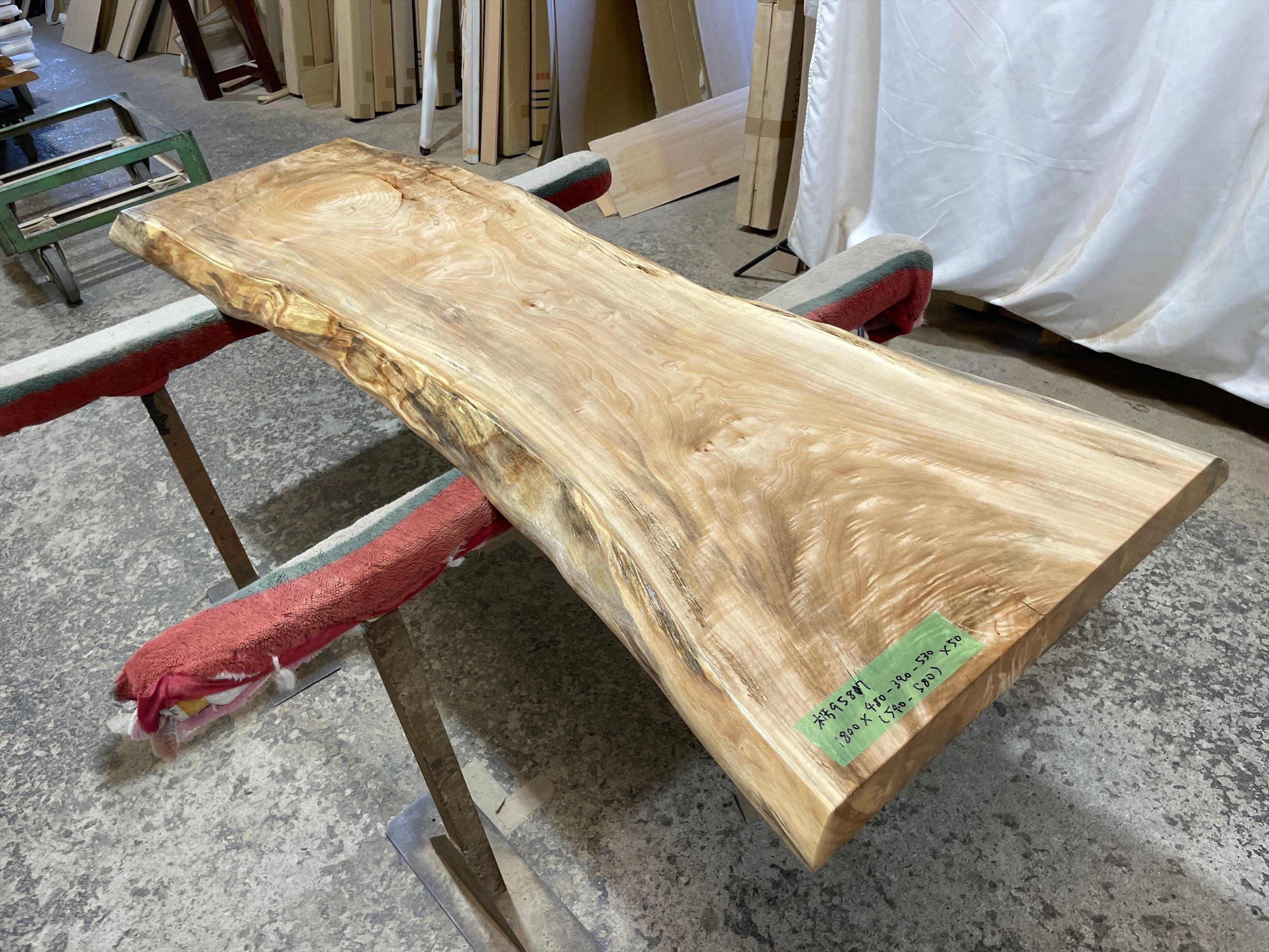 トチ9587 トチの木 一枚板無垢 乾燥材 1800x480-390-530x50mm カウンター 棚 テレビ台 カウンター センターテーブル 窓台 橡 栃