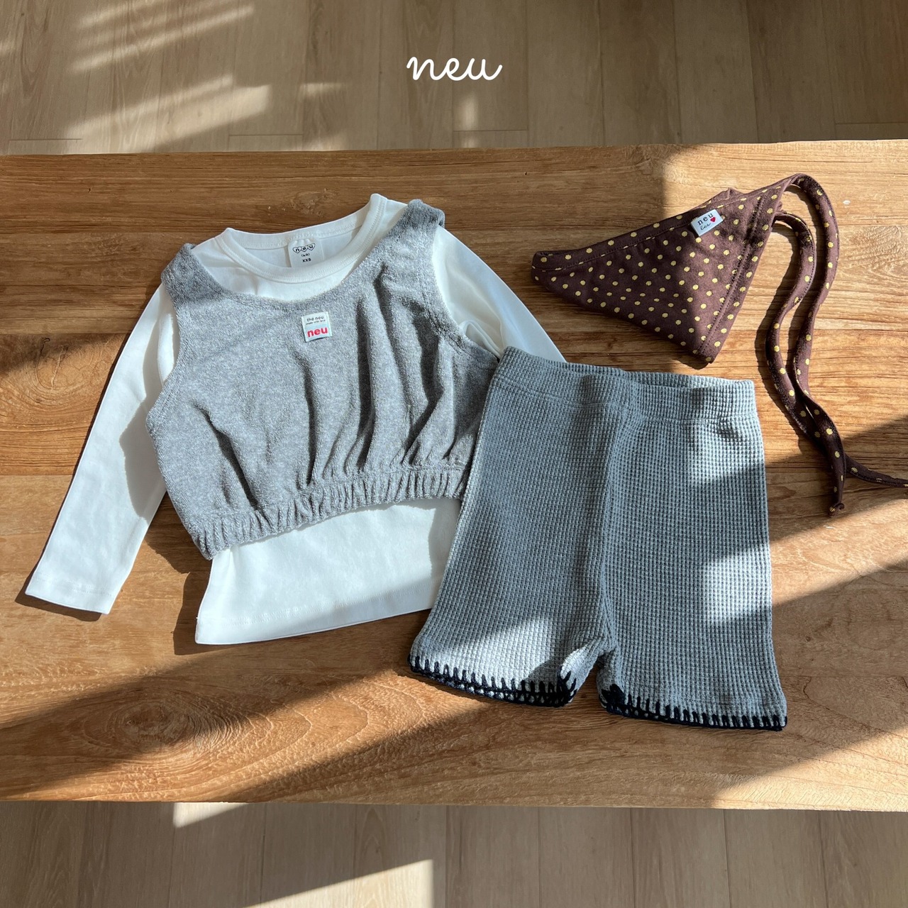 韓国子供服 / 26Autumn / 〖取寄〗neu / ココバンダナ / ユニセックス / キッズ服 *FREE *