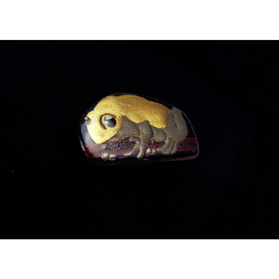 蒔絵 カエルピンブローチ 蛙 木製留漆 楕円 No.07 | caeru