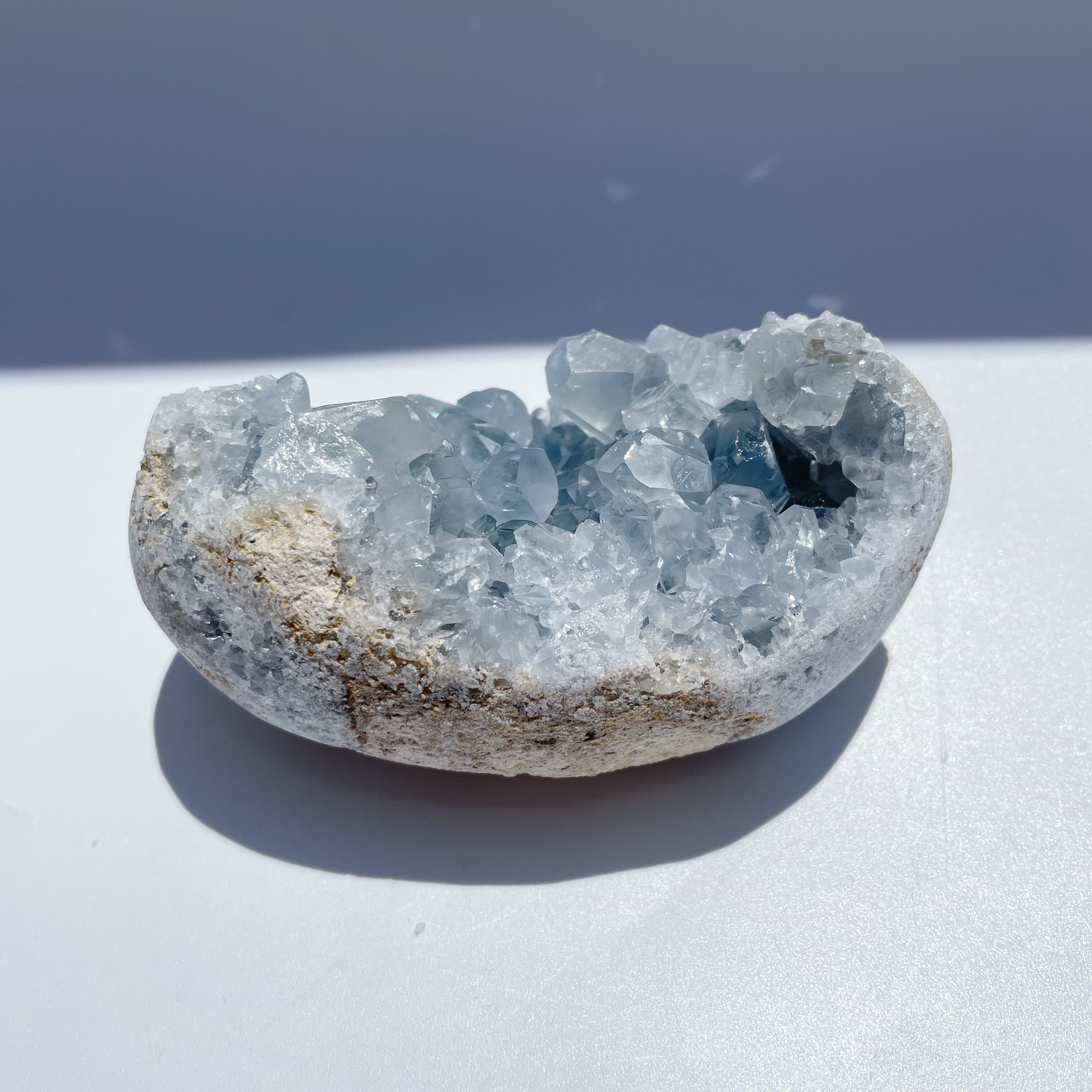 セレスタイト 卵型31◇ Celestite ◇天然石・鉱物・パワーストーン